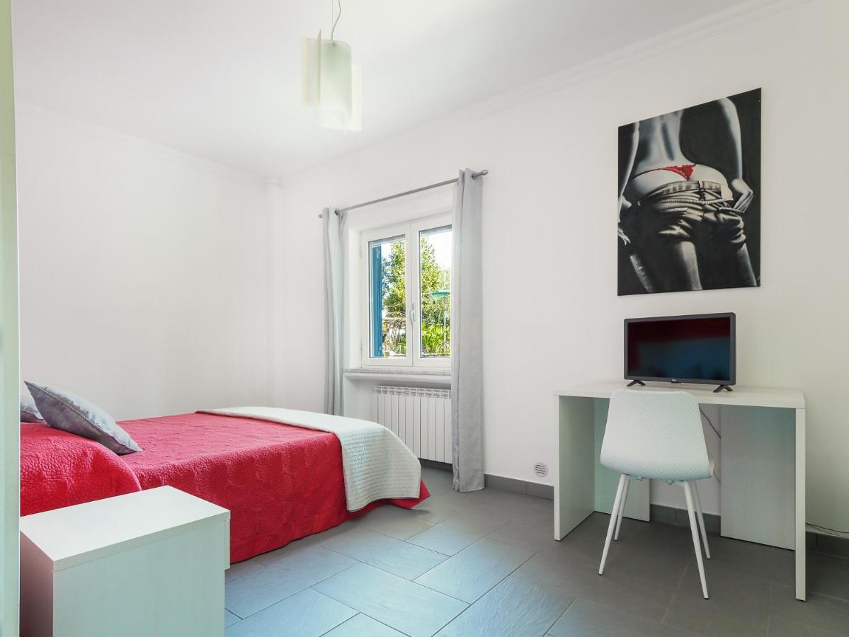 La Dolce Vita Relax - Cozy Apt In Sorrento Apartment ภายนอก รูปภาพ